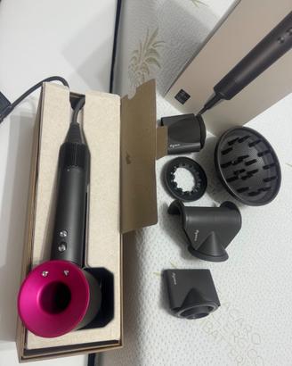Dyson asciugacapelli
