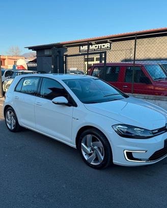 Volkswagen Golf e-Golf 136 CV - 42.000km - Superpr