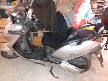 Kymco Grand Dink 250 - 2003