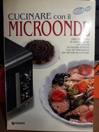 Libro "Cucinare con il microonde" - Giunti Editore