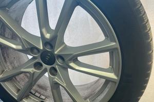 Gomme invernali piu cerchioni originali audi