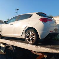 pezzi ricambio alfa romeo Giulietta 2012