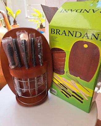 Set coltelli e accessori Brandani nuovo