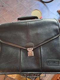 Borsa porta computer usata della Asus