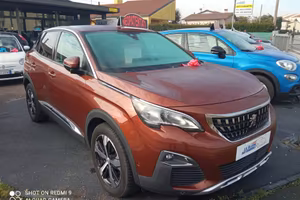 Peugeot 3008 1.2 PureTech 130CV S&S 5P Allure