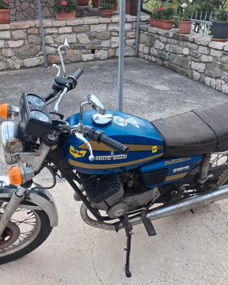 MOTO GUZZI 250 TS