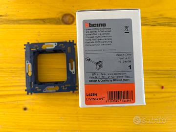 Bticino living L4284 Presa HDMI