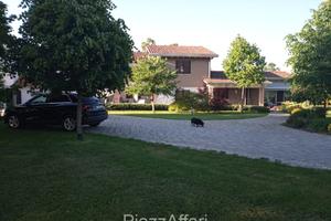 Villa con parco