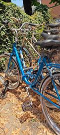 Bicicletta Graziella blu elettrico