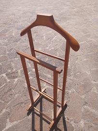 Servomuto in legno