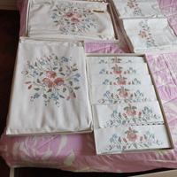 Set BASSETTI lenzuola + tovaglia