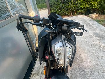 KTM 125 Duke - 2023