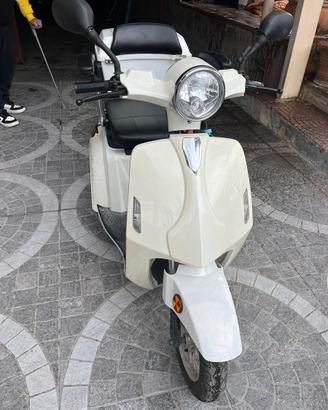 Triciclo per disabili