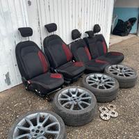 Sedili e distanziali