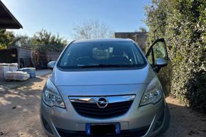 Opel meriva 2011
