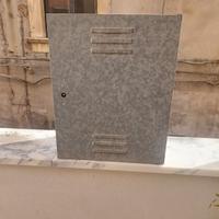armadietto gas in ferro zingato