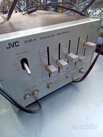 Equalizzatore JVC vintage.