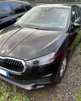 SKODA Fabia 4ª serie - Fabia 1.0 MPI EVO 80 CV Amb