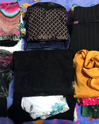 Lotto di abbigliamento da donna
