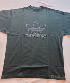 maglietta verde balenciaga x Adidas oversize