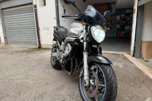 Yamaha FZ6