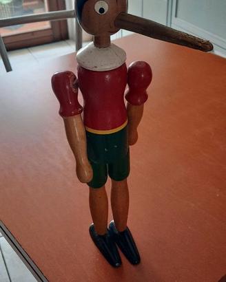 Pinocchio in legno vintage
