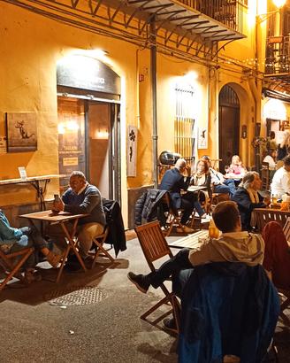 Pub birreria a Palermo (attività)