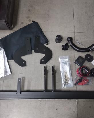 Gancio Traino Estraibile Peugeot 208 - Citroen C3 