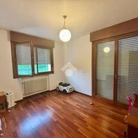 4 LOCALI A SANTA LUCIA DI PIAVE