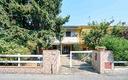 villa-singola-con-ampio-giardino-al-maristella-