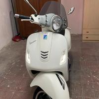 Piaggio Vespa 300 GTS - 2017