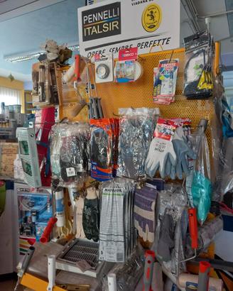 Svendita, materiale edile, ferramenta, pittura