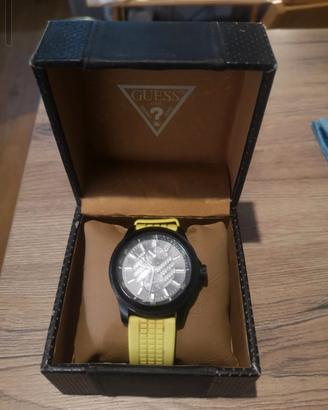 Orologio Guess in acciaio