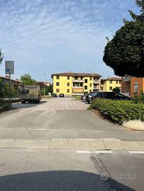 Box / Garage di 45 m² a Presezzo