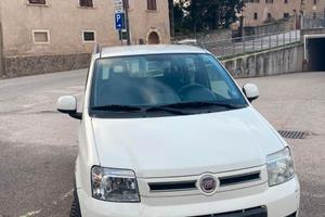 Fiat Panda 1.2 climbing 4x4