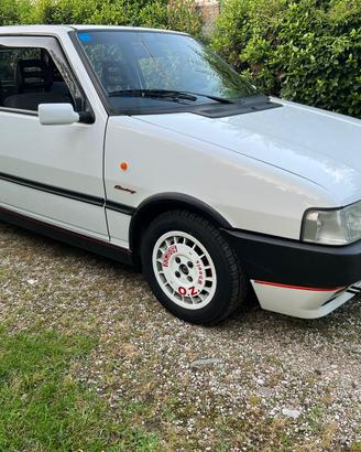 Fiat uno turbo ie