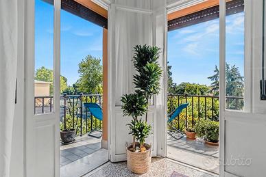 Vatican Green Oasis per 6 con Balcone e Cucina