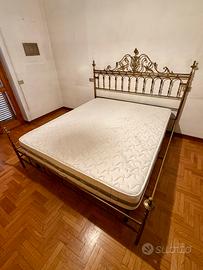 Letto Matrimoniale in Ottone Stile Liberty