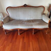 Divano antiquariato 