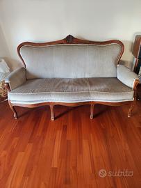 Divano antiquariato 