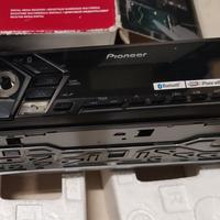 Autoradio Pioneer DEH-S300BT non si accende