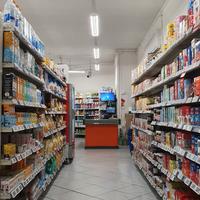 Attività commerciale al dettaglio di generi alimen