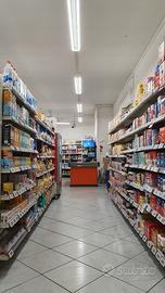 Attività commerciale al dettaglio di generi alimen
