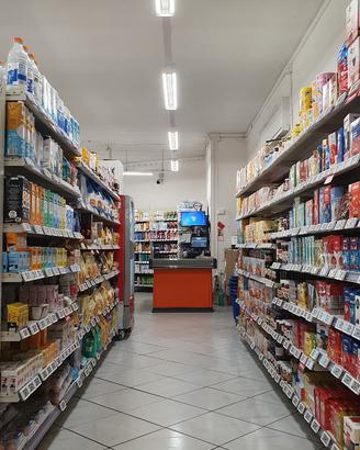Attività commerciale al dettaglio di generi alimen