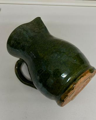 Brocca in ceramica smaltata verdone