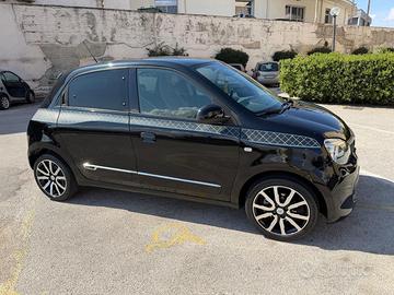 Renault Twingo le parisienne