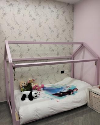 Letto a casetta rosa
