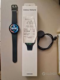 Samsung Galaxy Watch4 44mm SM-R870 verde GPS