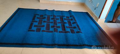 Tappeto blu 