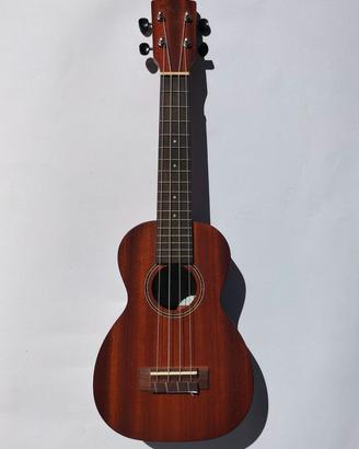 Ukulele Soprano Leho LHUS-MM in Mogano.